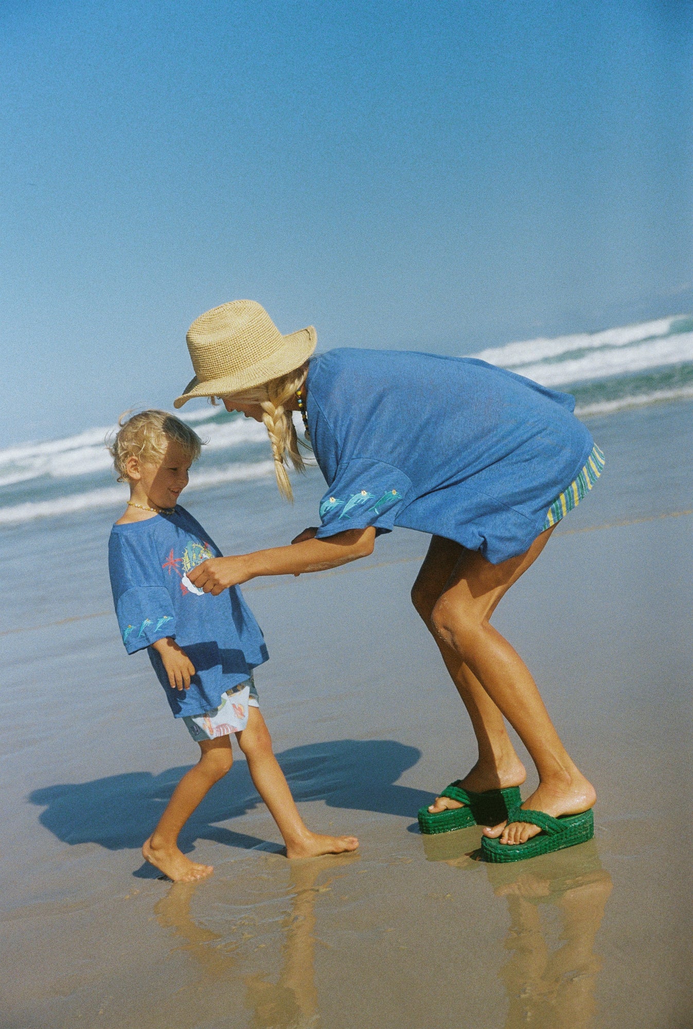 HEMP SURF TEE KIDS PRE ORDER