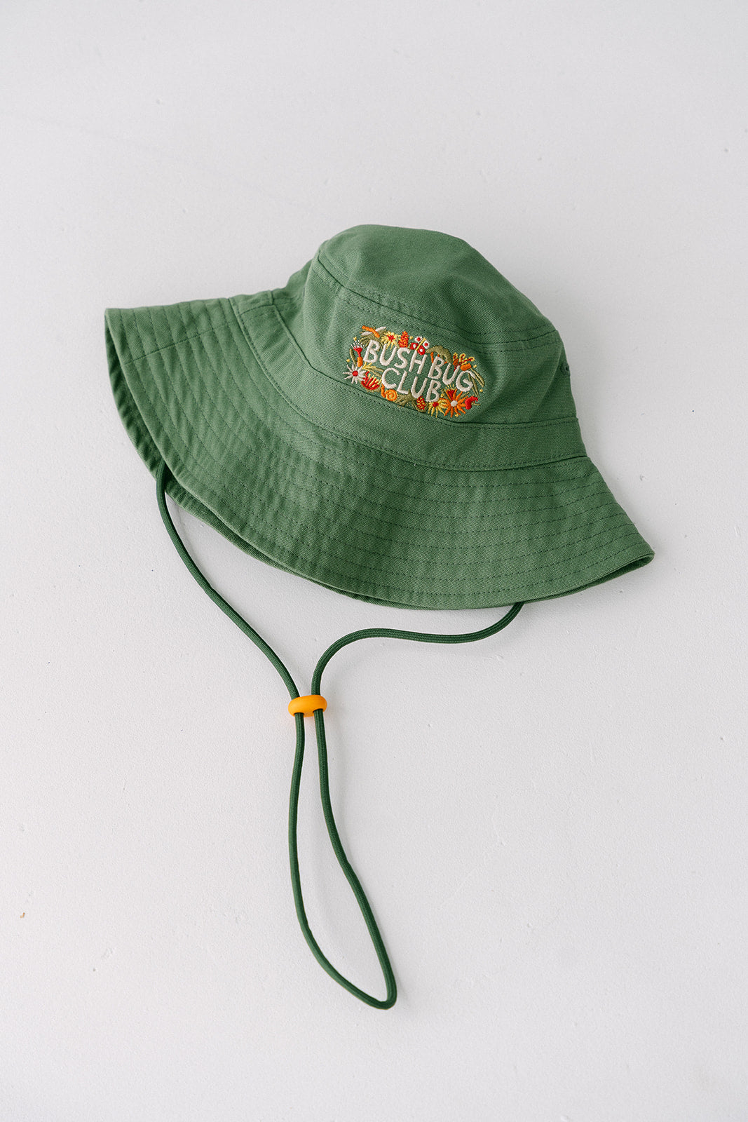 BUSH BUG CLUB BUCKET HAT