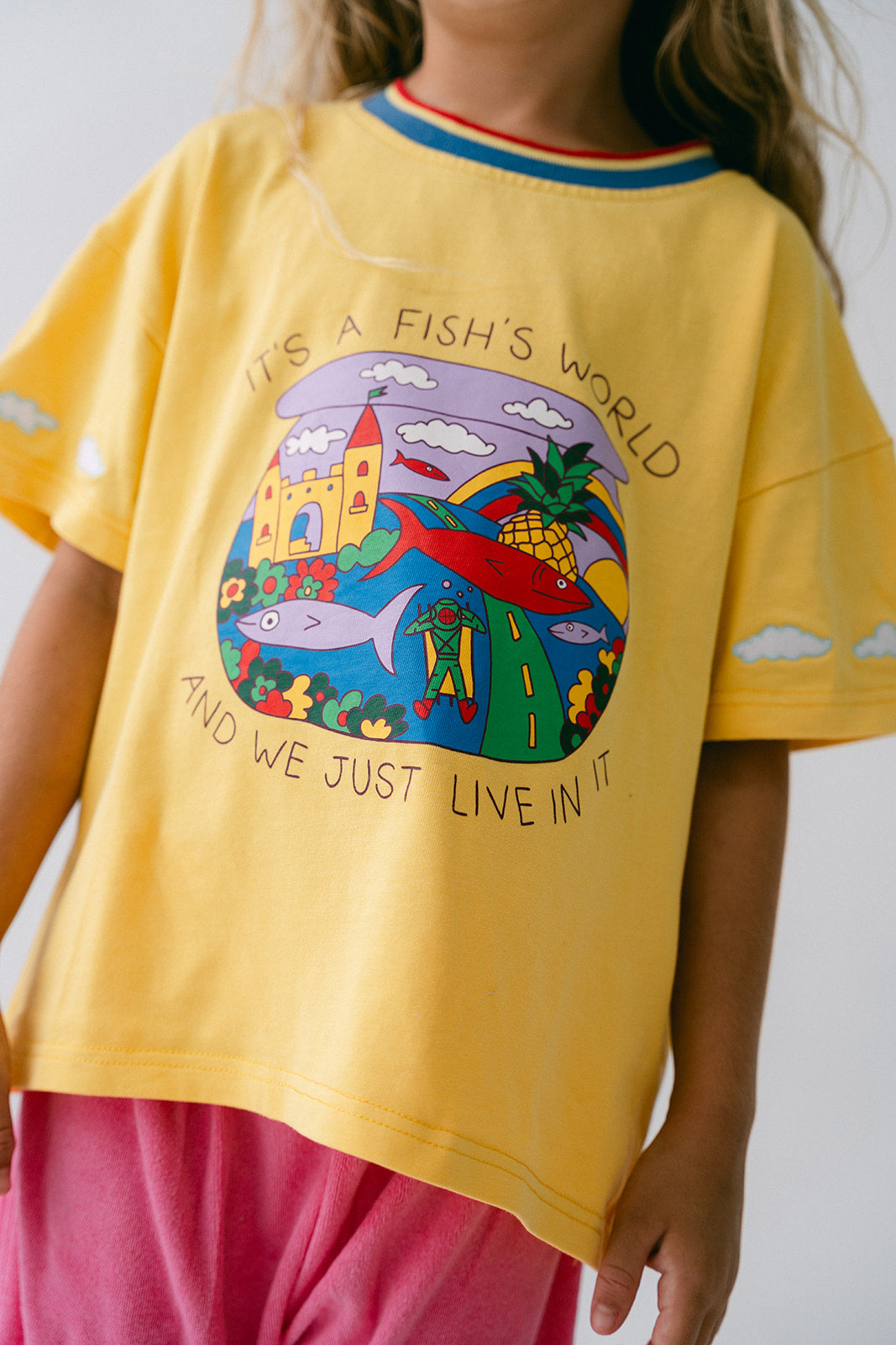FISH WORLD TEE - YELLOW