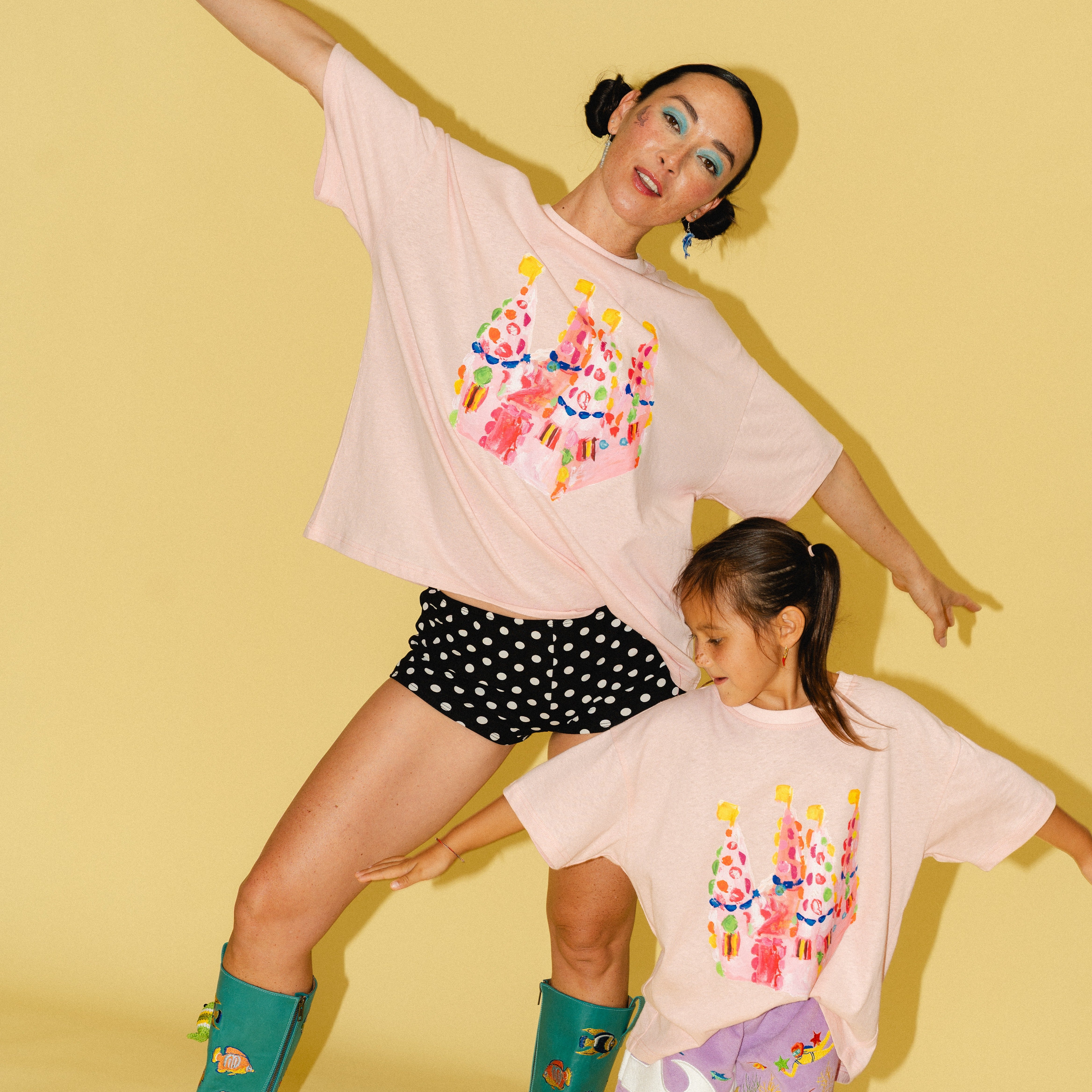 KIDS CASTLE CAKE TEE IN HEMP